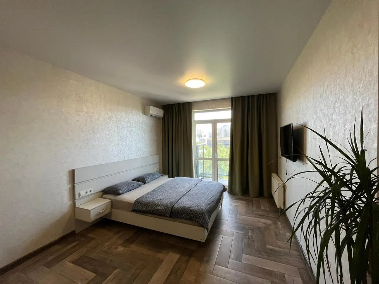 Apartment Новобудова, Vip Апартаменти, Залізничний Вокзал. Тц Україна Kyiv