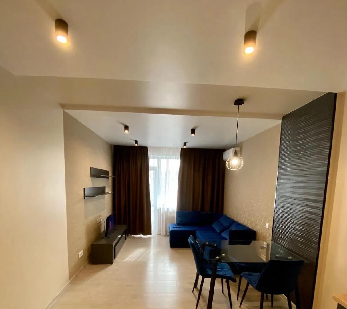 Новобудова, Vip Апартаменти, Залізничний Вокзал. Тц Україна Kyiv Apartment
